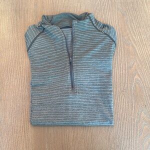 Men's Green lululemon workout shirt